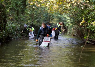 Local experts say more needs to be done after report finds no rivers in England are of good quality