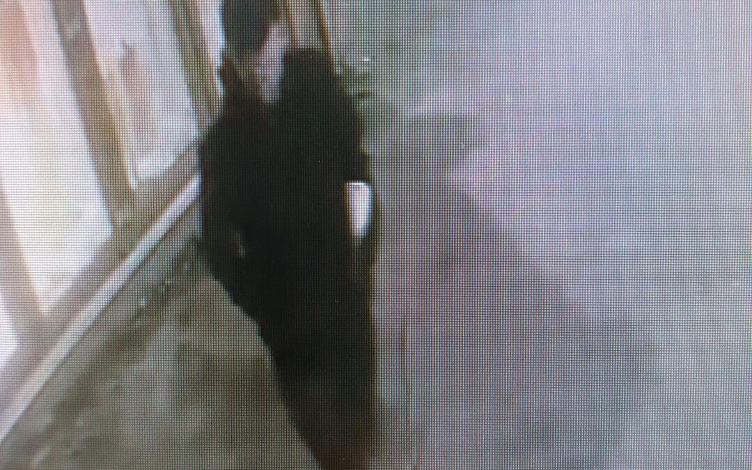 BREAKING NEWS: CCTV image released following reported criminal damage in Doncaster