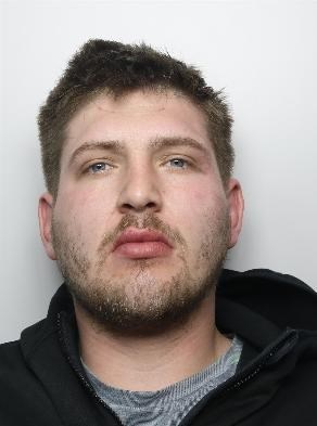 Cannabis stench in car leads to Doncaster drug dealer locked up