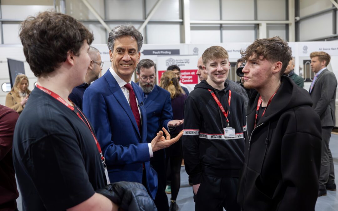 Energy secretary attends clean energy fair held at Barnsley College