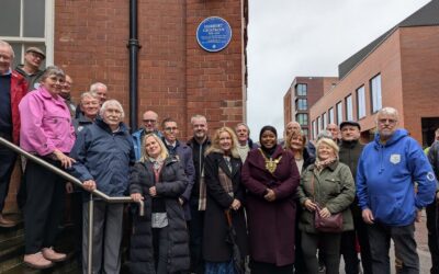 Herbert Chapman honoured with blue plaque at Sheffield University